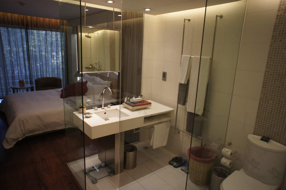 Mit coolem Bad Hotel Kapok