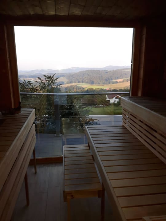 Sauna mit Panoramablick Thula Wellnesshotel Bayerischer Wald