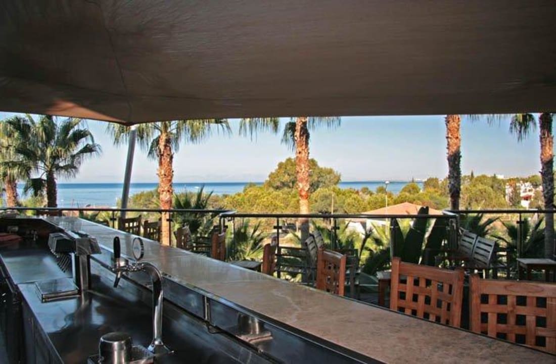Lobby Bar Hotel Grand Side