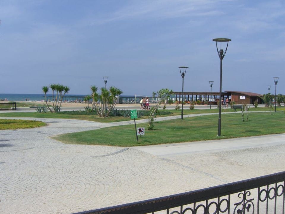 Strandpromende am Hane Family Reort Hane Family Resort