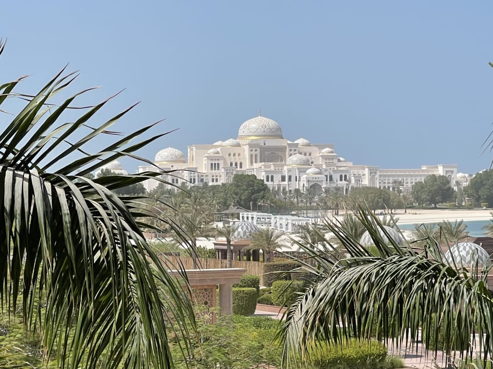 Ausblick Emirates Palace Mandarin Oriental