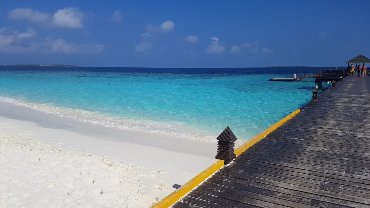 Strand Adaaran Select Meedhupparu Island Resort - Premium All Inclusive