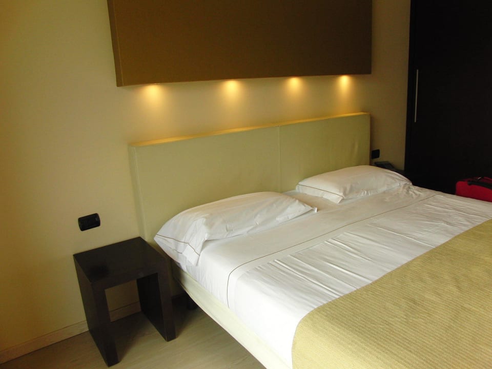 Zimmer 2. Stock Hotel Europa