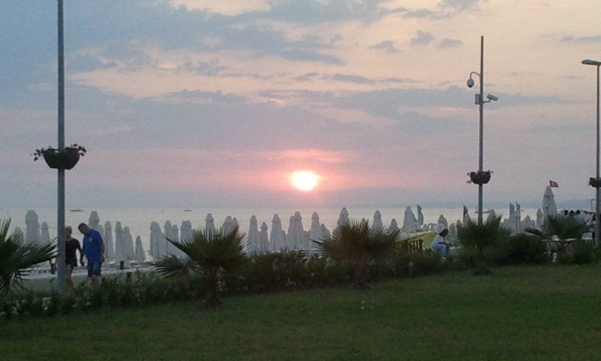 Sonnenuntergang Hotel Sirma