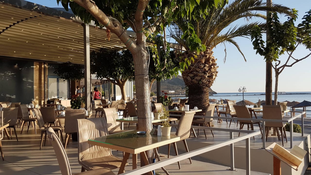 Außenbereich des Restaurants Harmony Boutique Resort