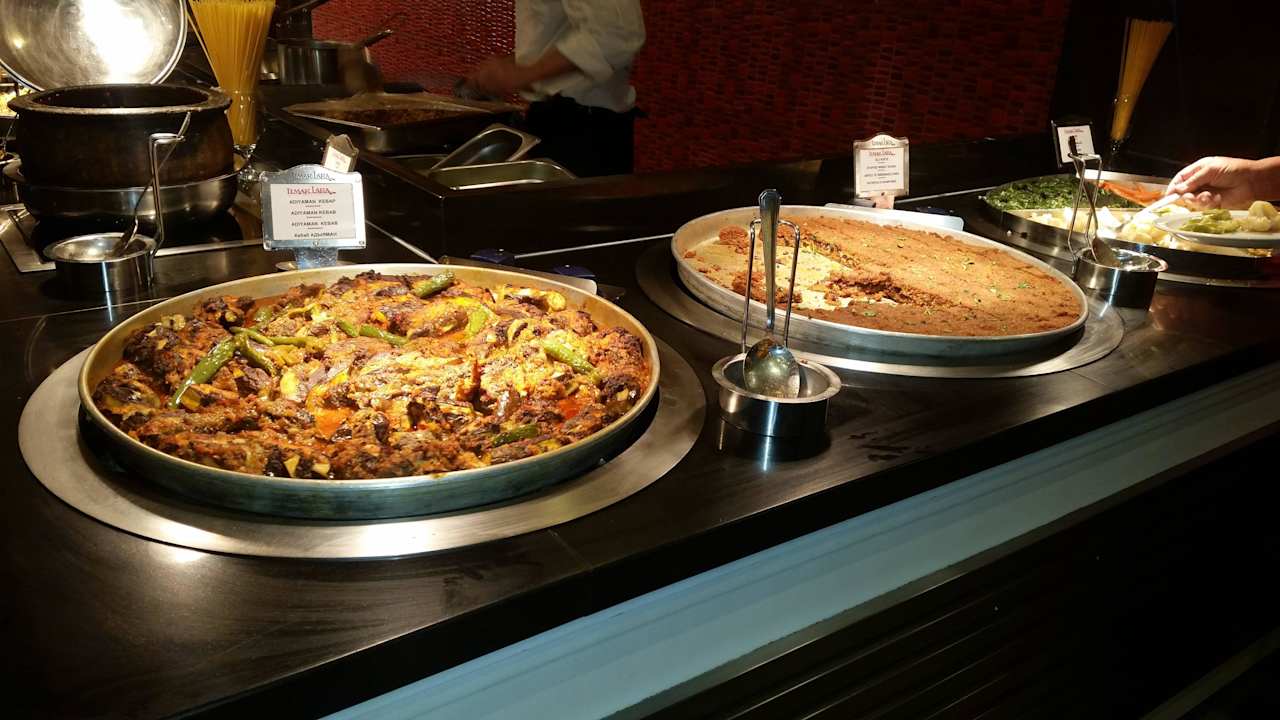 Zen Restaurante Limak Lara Deluxe Hotel & Resort