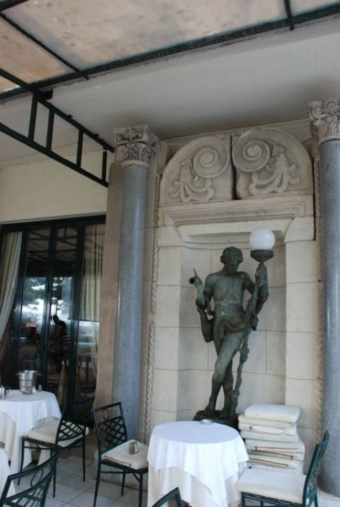 Taras restauracji Mon Repos Palace - Adults only