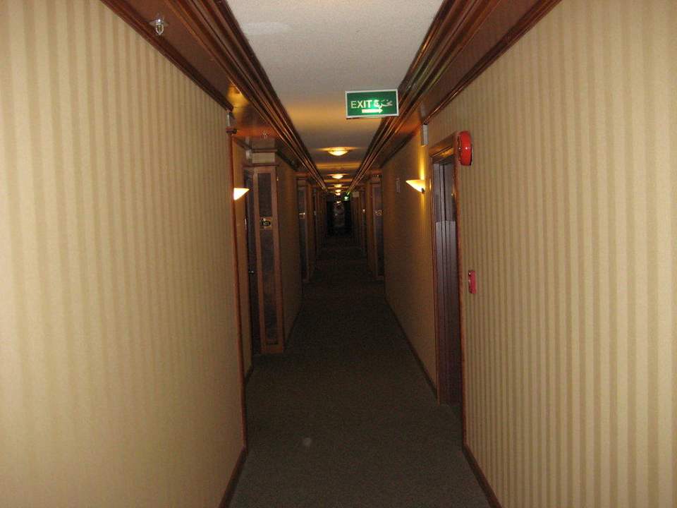 Gang zum Zimmer Hilton Garden Inn Ras Al Khaimah