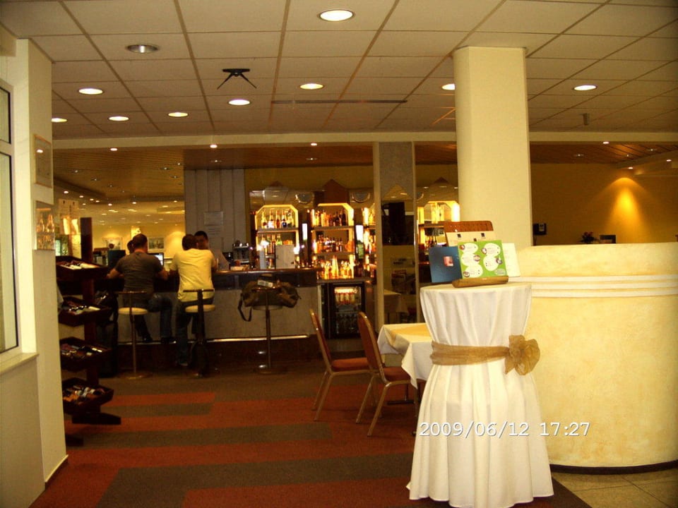 Bar - Lobby Hotel Novotel Gdansk Centrum