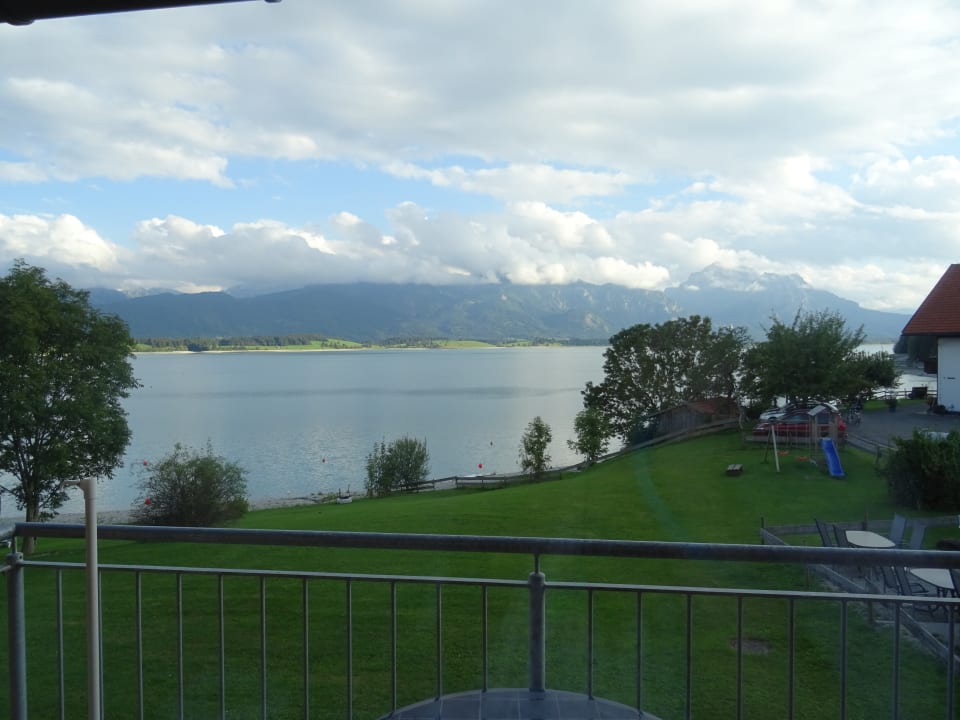 Ausblick Seehotel & Appartements Schnöller