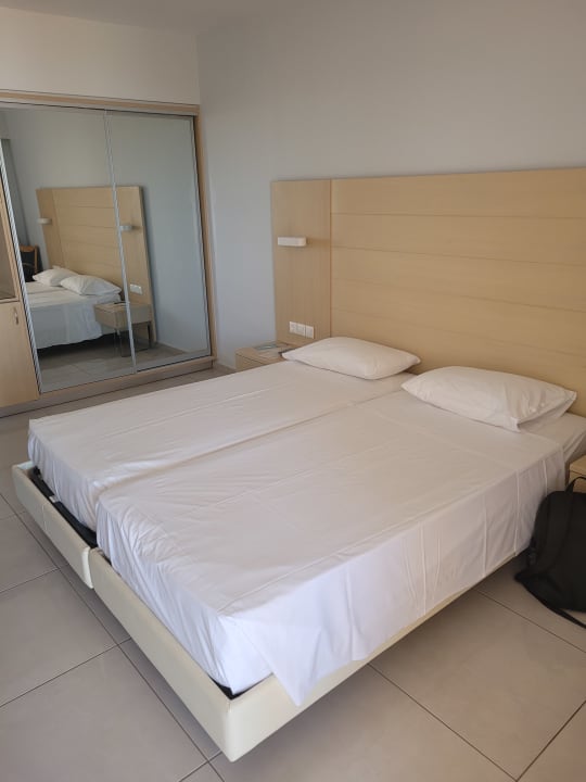 Zimmer Grand Hotel Holiday Resort