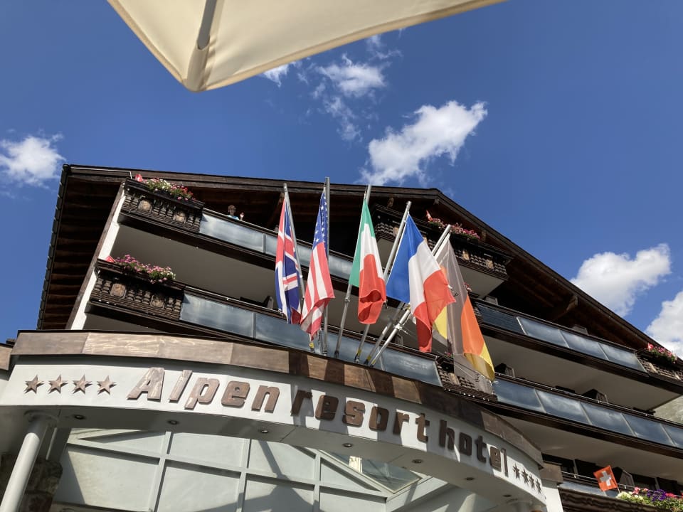 Außenansicht Alpen Resort & Spa Zermatt