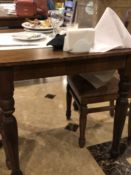 Gastro Oz Hotels Sui Resort