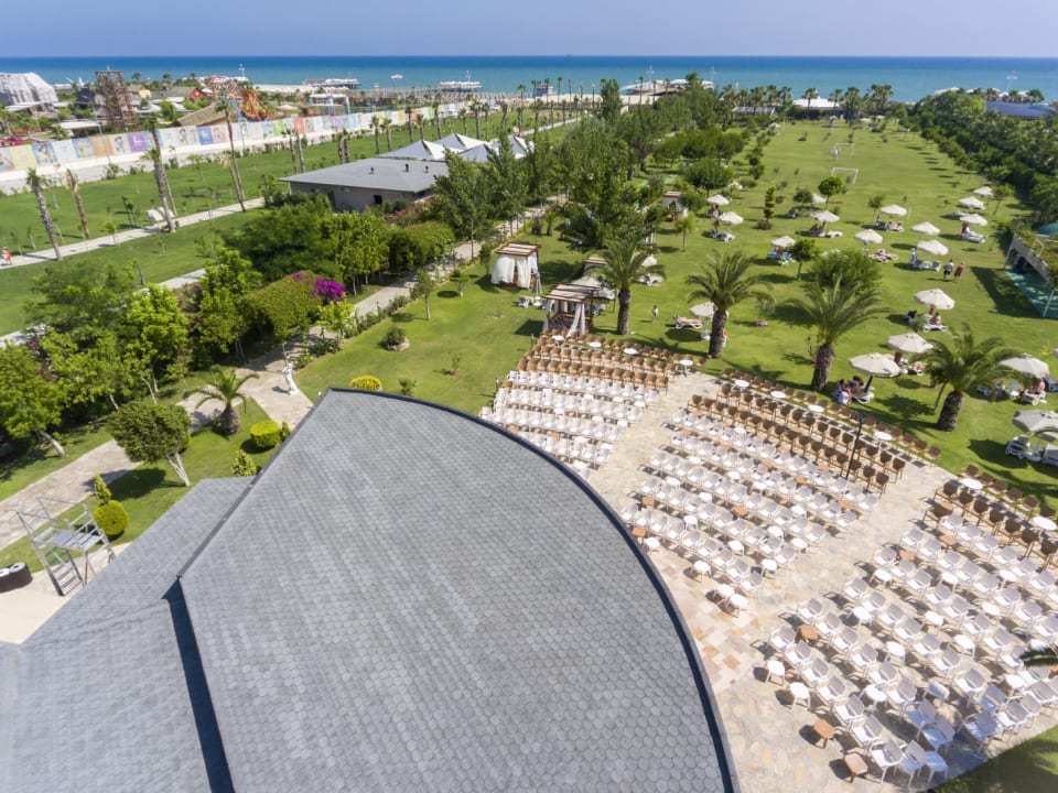 Gartenanlage Melas Lara Hotel