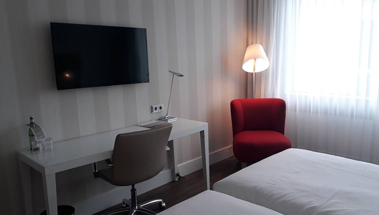 Zimmer NH Collection Köln Mediapark