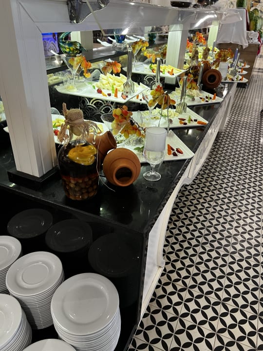 Gastro Mary Hotel Side