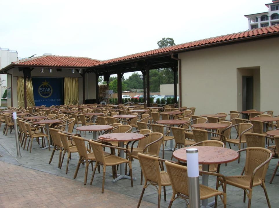 Sitzplatz vor der Bühne Meliá Sunny Beach