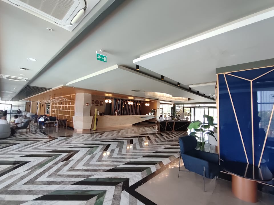 Lobby Diamond De Luxe Hotel & Spa