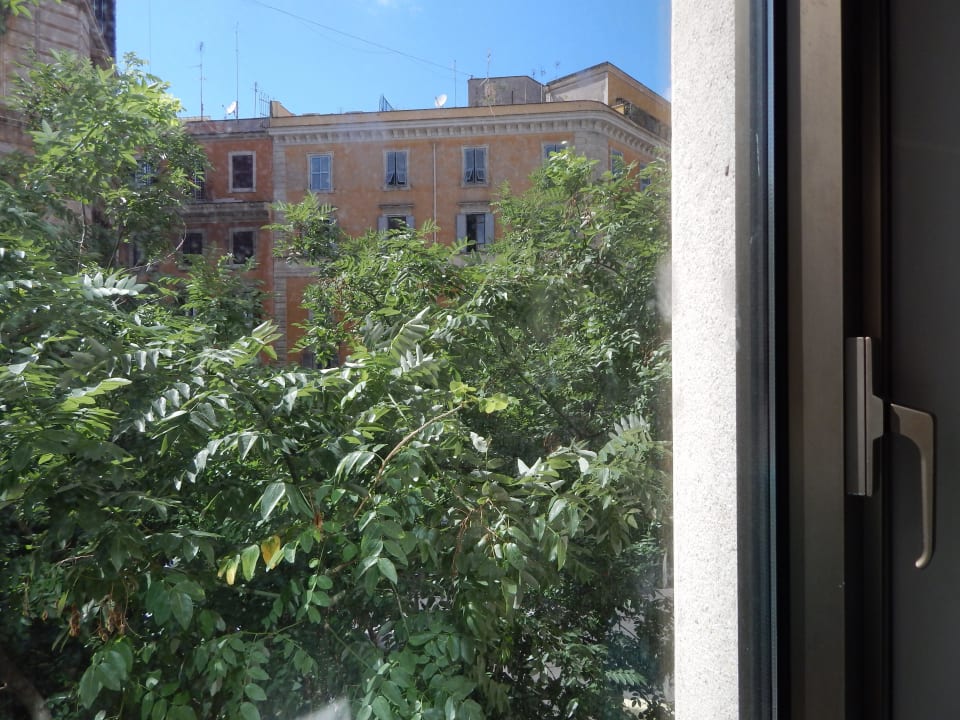 Ausblick aus Zimmer Le Meridien Visconti Rome