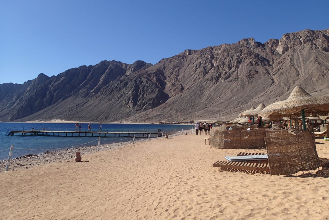 Strand Happy Life Village