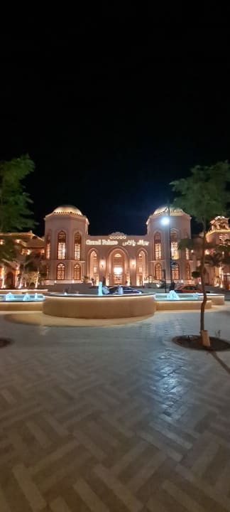 Ausblick The Grand Palace - Adults only