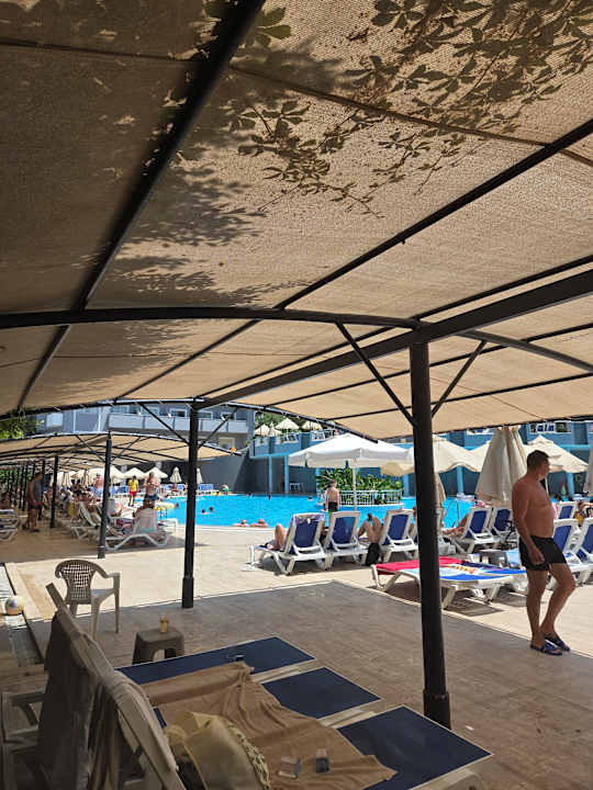 Sonstiges Serenis Hotel