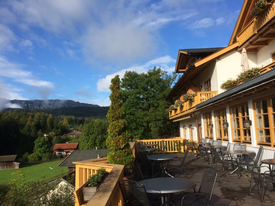 Außenansicht Romantik Alpenhotel Waxenstein