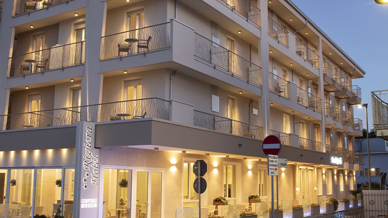 Außenansicht Hotel Riviera