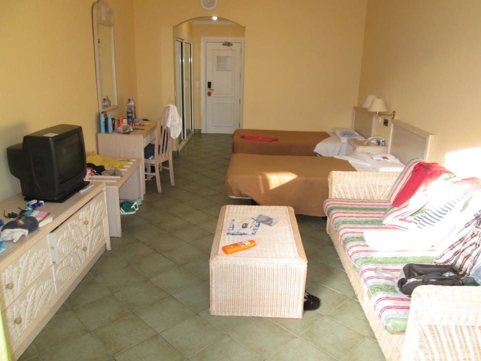 Unser Zimmer (Low-Cost-Room) Abora Buenaventura by Lopesan Hotels