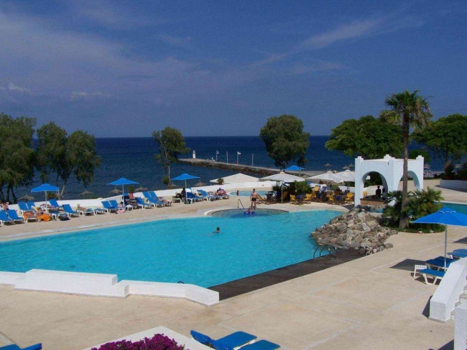 Vom Zimmer auf den Pool TUI BLUE Oceanis Beach and Spa Resort