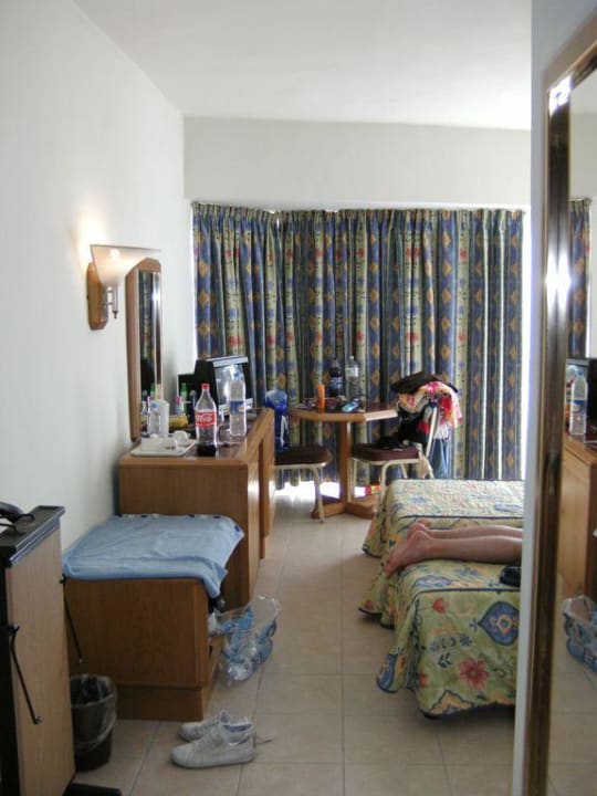 Eingang ins Zimmer The Diplomat Hotel