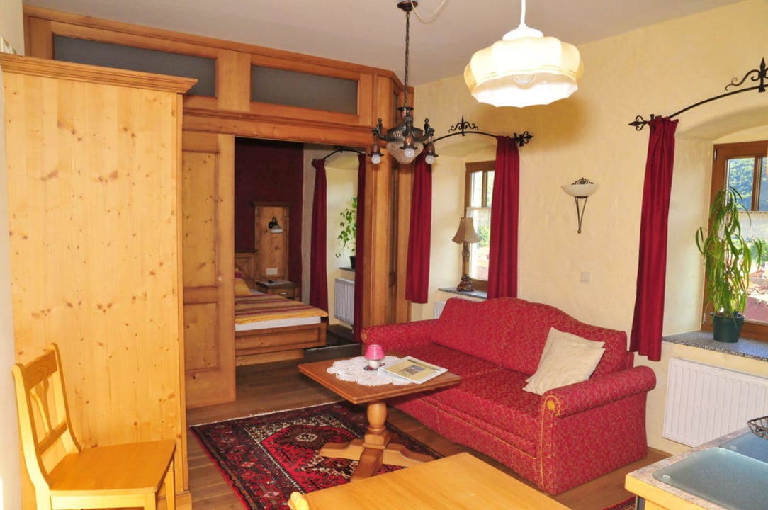 Genießerapartmen "Knecht-Otto-Kemenate" Gästehaus Turm Wachau