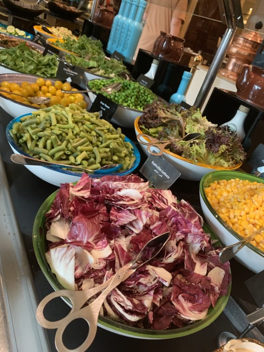 Gastro Khalidiya Palace Rayhaan by Rotana