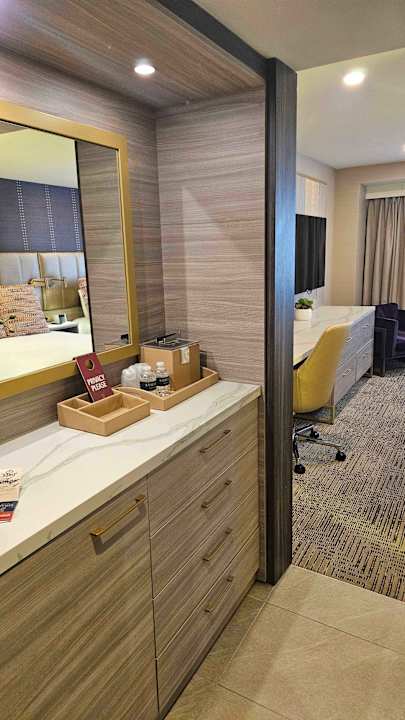 Zimmer Sahara Las Vegas