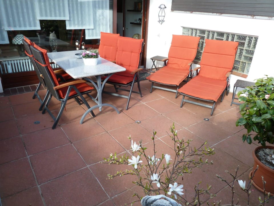 Die nicht einsehbare, windgeschützte Südterrasse/1 Ferienwohnungen Mike Fischer