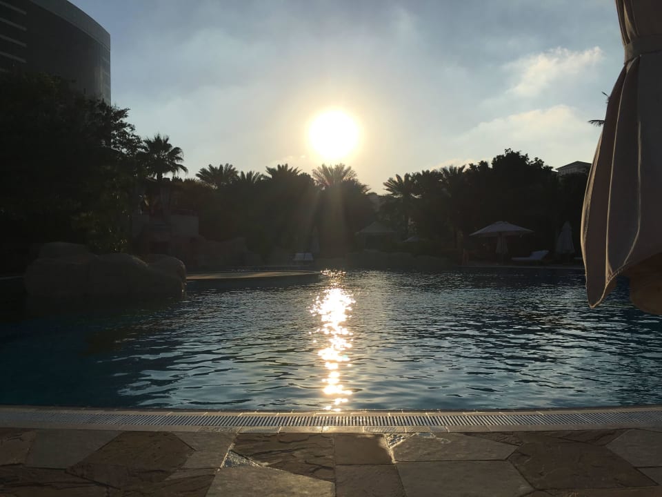 Sundowner Grand Hyatt Dubai