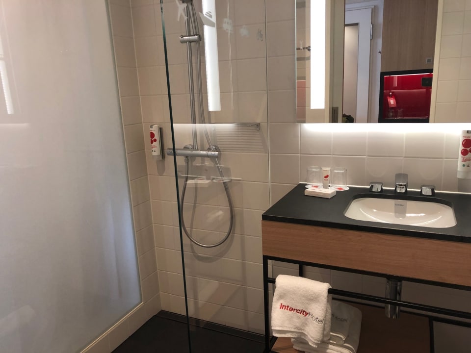 Zimmer IntercityHotel Frankfurt Hauptbahnhof Süd