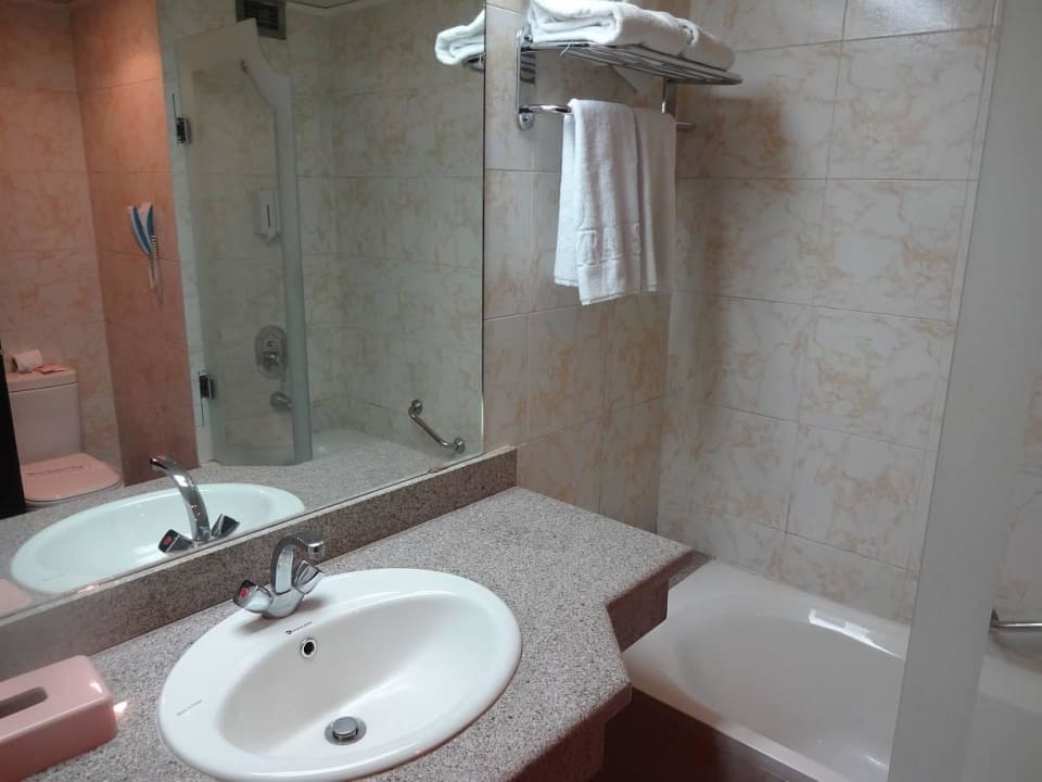 Das Bad Pyramisa Island Hotel Aswan