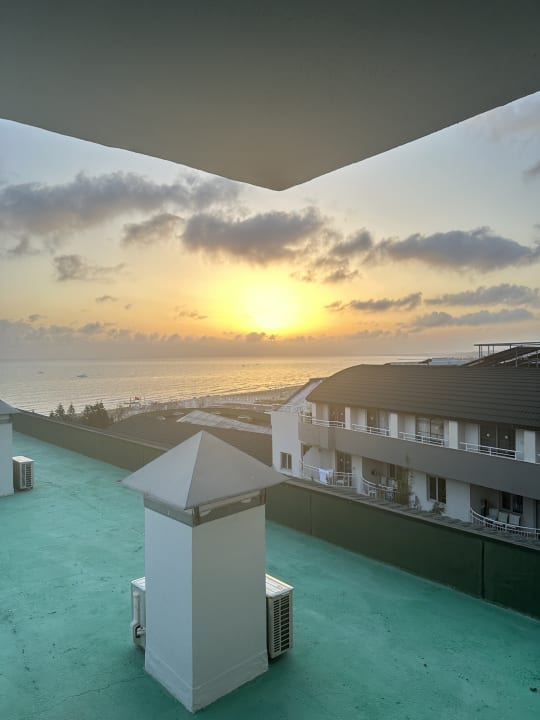 Ausblick Iz Flower Side Beach Hotel