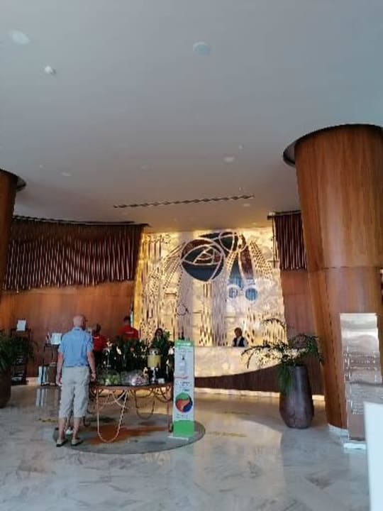 Lobby Side Star Elegance