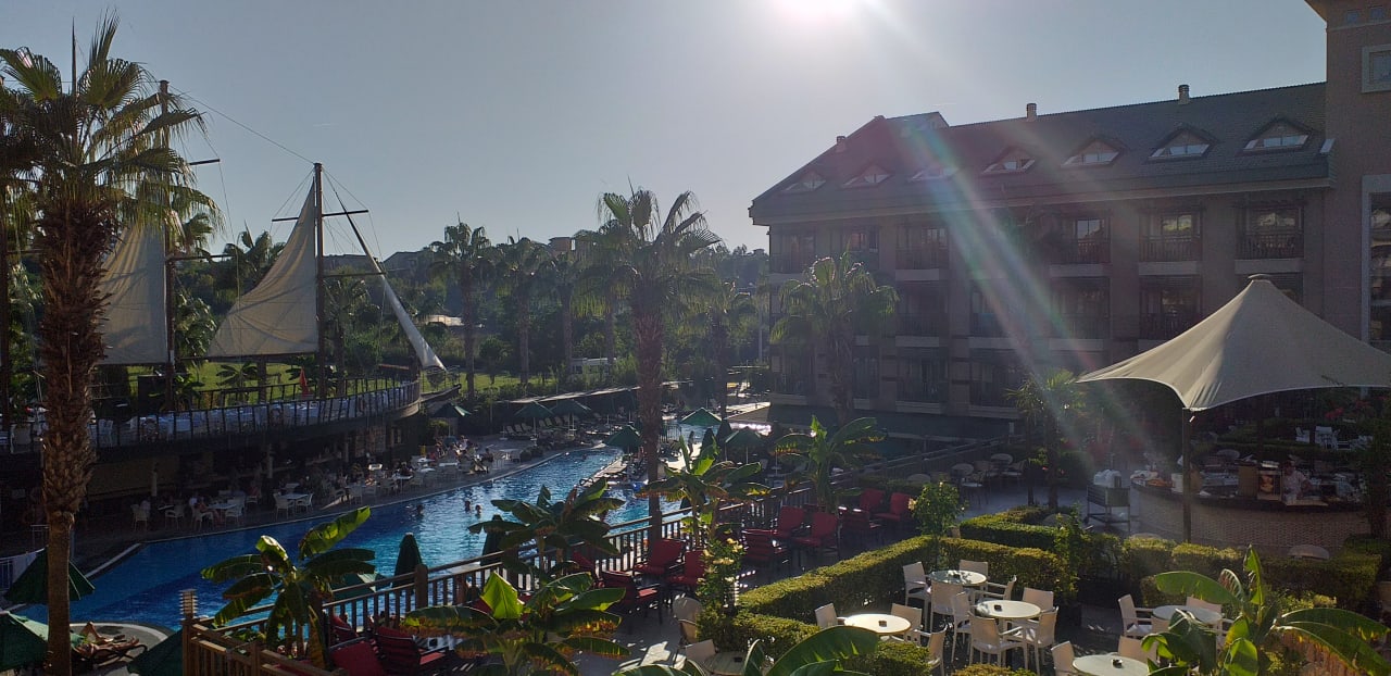 Pool Can Garden Resort