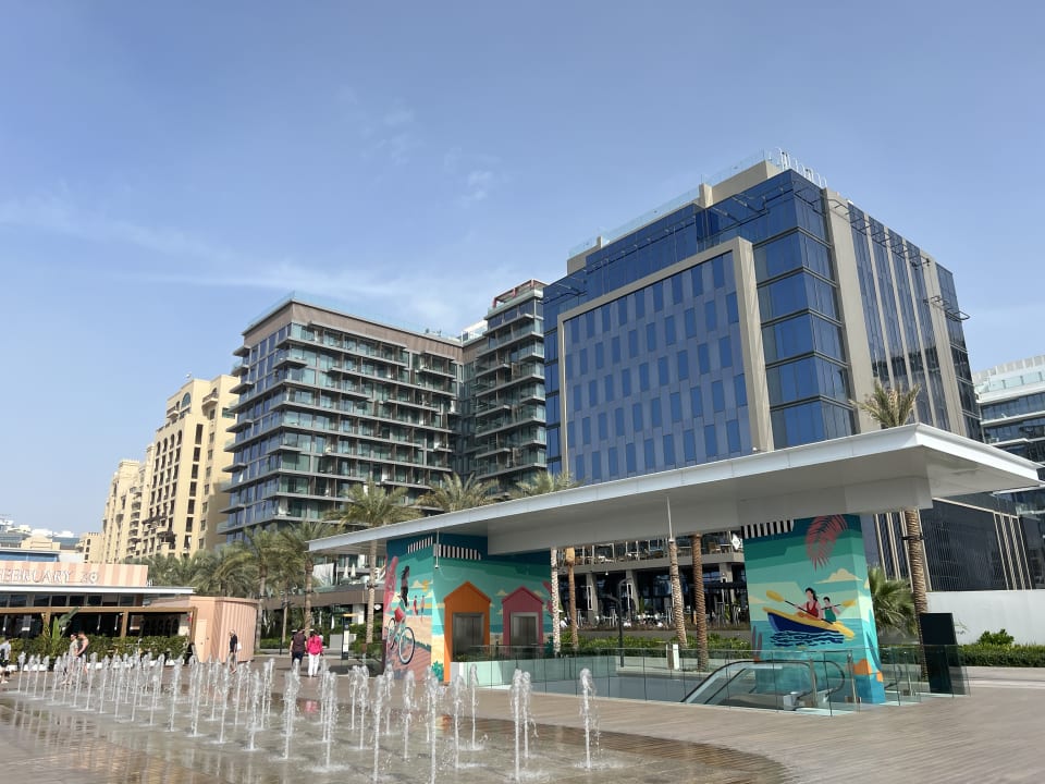 Außenansicht voco Dubai The Palm by IHG