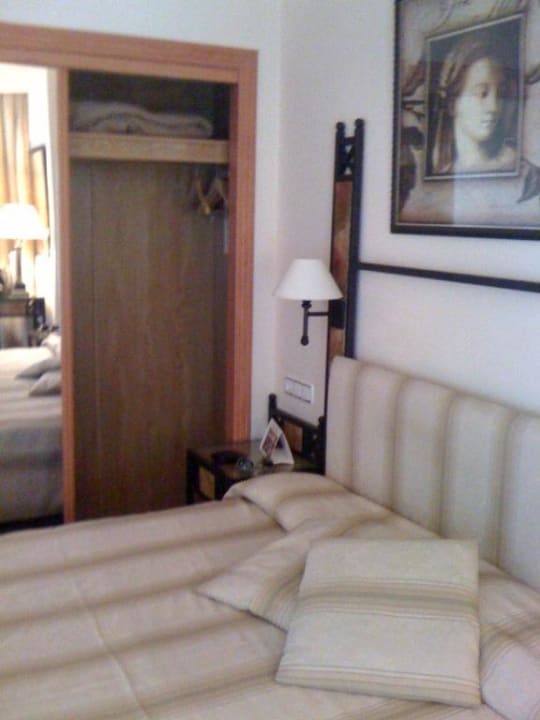 Gemütliches Bett Meliá Costa del Sol