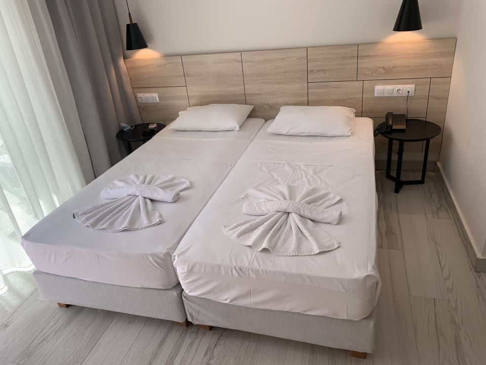 Zimmer Dimitrios Village Beach Resort