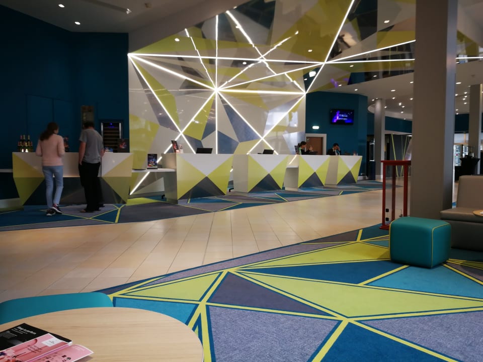 Lobby Grand Magic Hotel