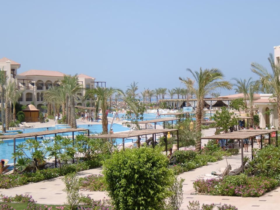 Hauptpool JAZ Aquamarine Resort