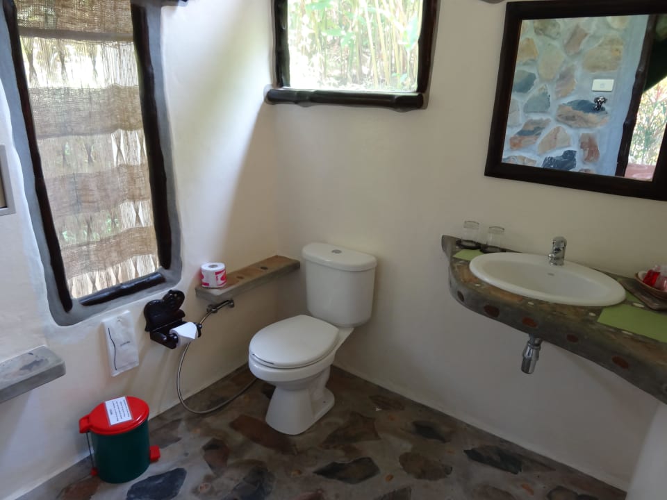 Badezimmer mit WC Elephant Hills