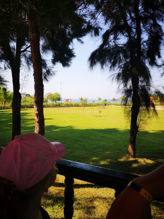 Strand Club Grand Aqua