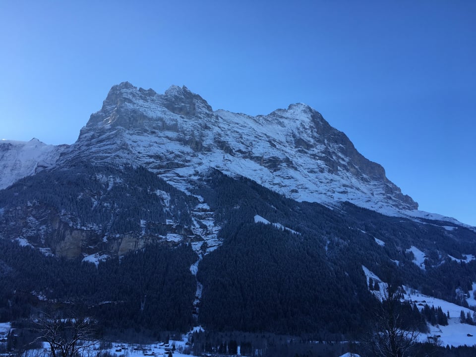 Blick vom Zimmer Sunstar Hotel Grindelwald