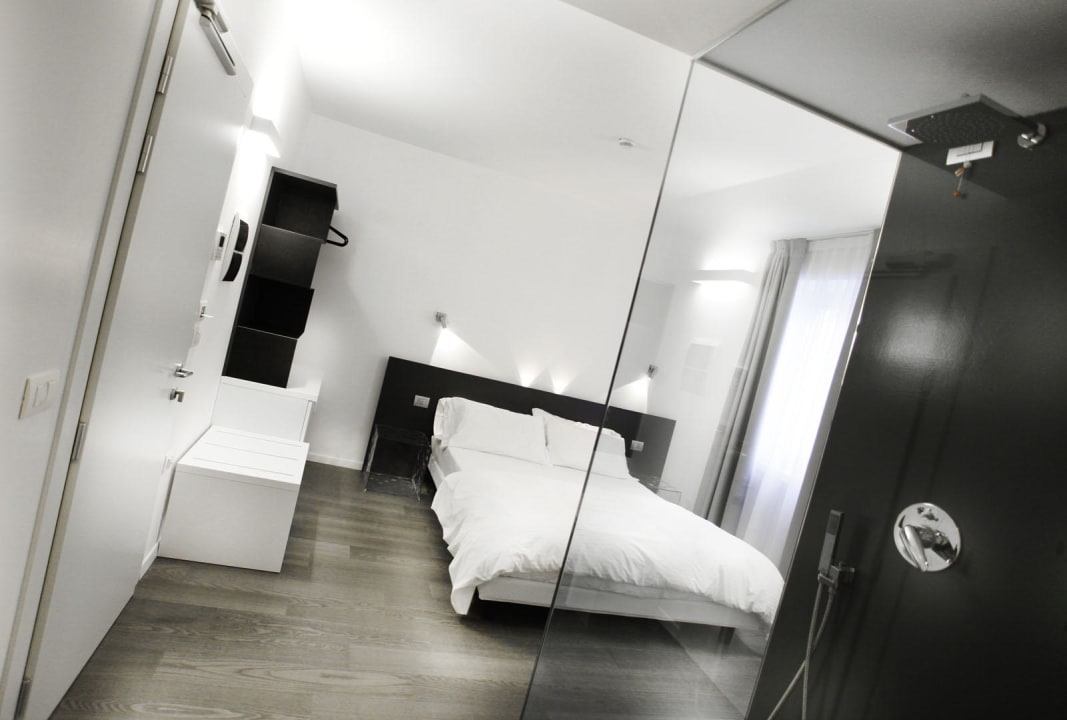 Room Hotel On The Rock
